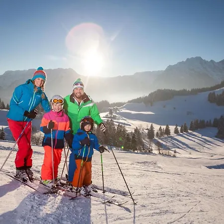 بيت للعطل Happy Family, Famous Areas Around Us,15 Min To Salzburg, Mountainview
