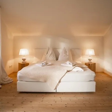 Happy Family: Mountain Retreat With Spacious Garden Holiday home *
