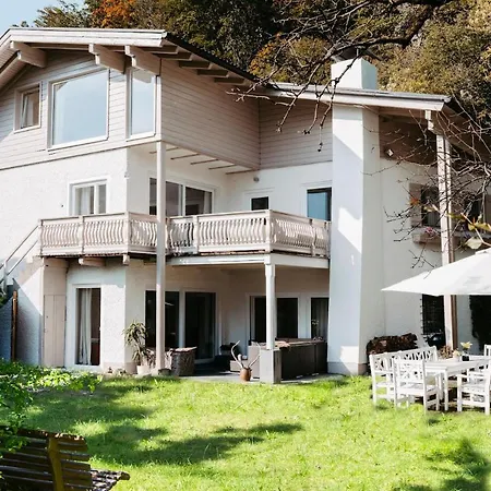 Happy Family: Mountain Retreat With Spacious Garden * Golling an der Salzach