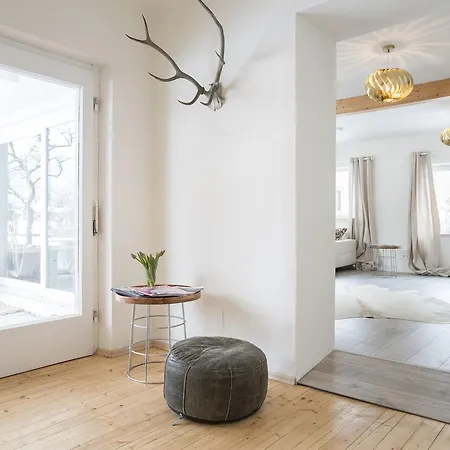 Happy Family: Mountain Retreat With Spacious Garden Golling an der Salzach
