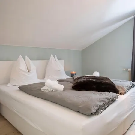 Happy Family: Mountain Retreat With Spacious Garden Holiday home Golling an der Salzach